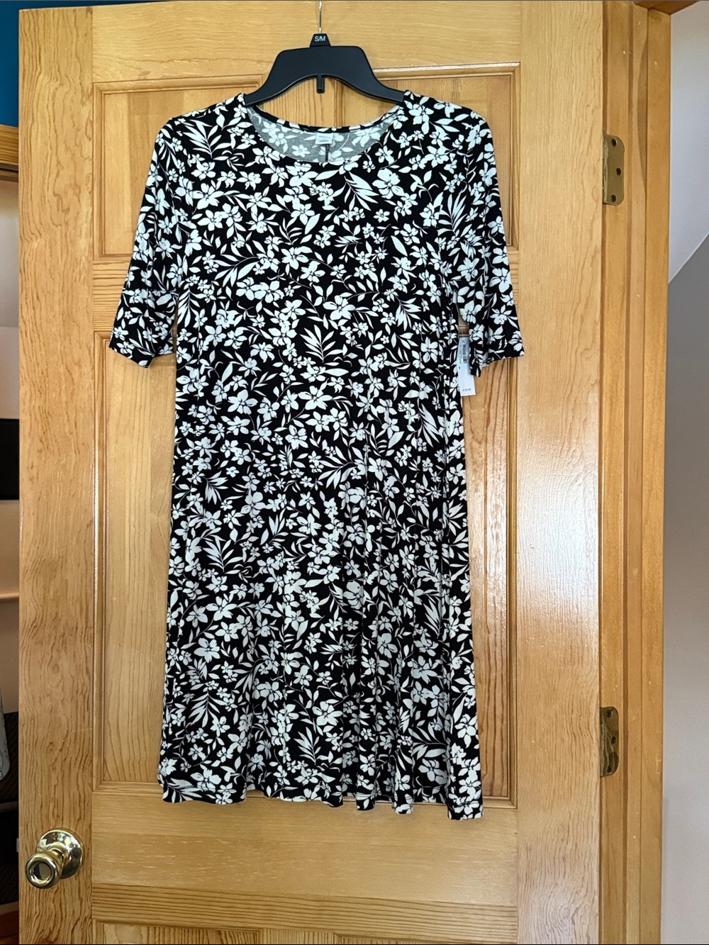 Old Navy Black and White Floral Midi Dress